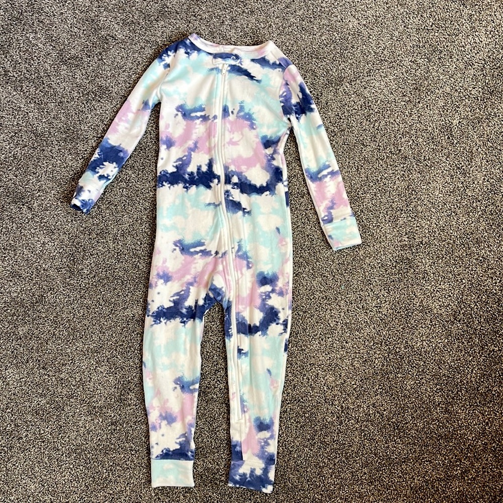 Girls Cat & Jack size 4T snuggly soft romper pajamas